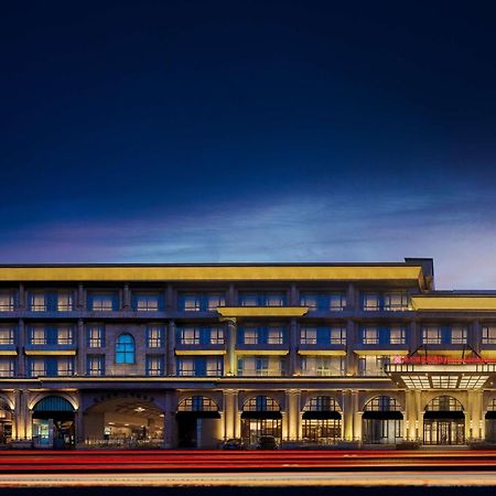 Hilton Garden Inn Beijing Guomao エクステリア 写真