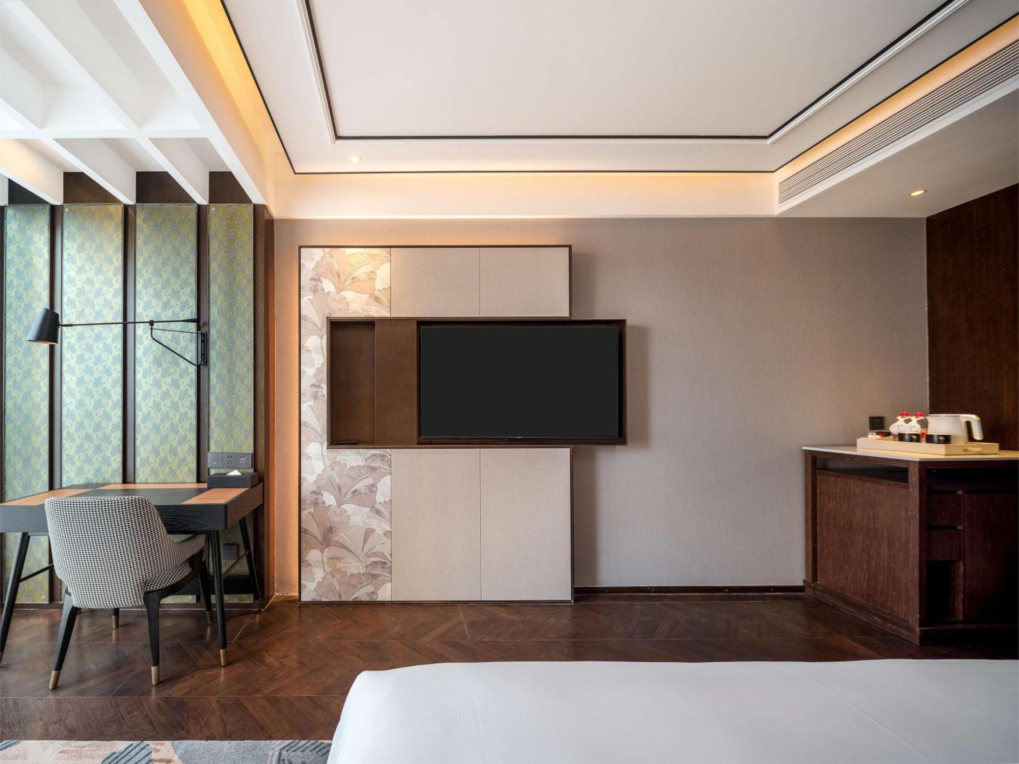 Hilton Garden Inn Beijing Guomao エクステリア 写真