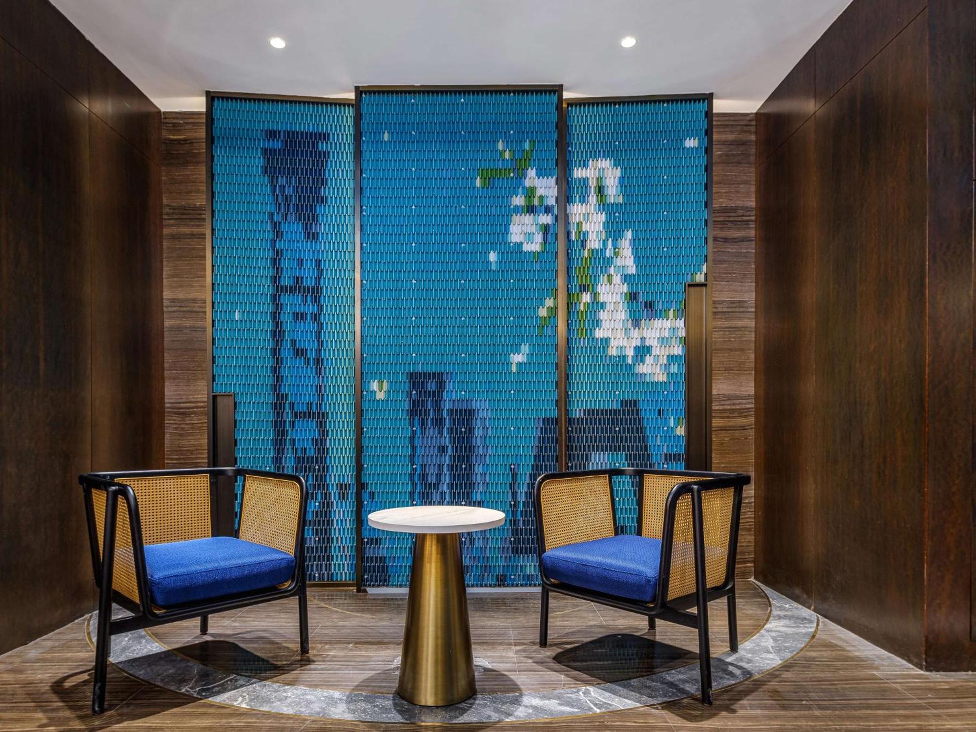 Hilton Garden Inn Beijing Guomao エクステリア 写真